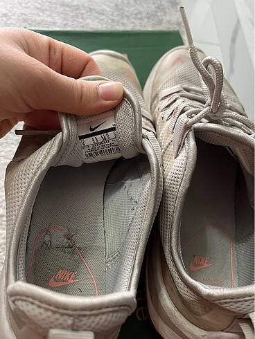 36 Beden Nike spor ayakkabı