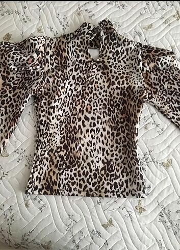 Diğer Leopar Bluz