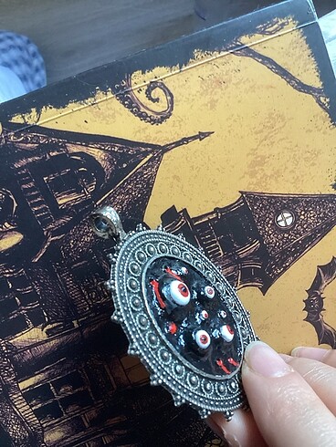 Killstar Gotik kolye ucu gözlü