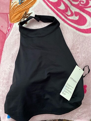 l Beden Halter top crop