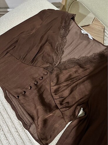 Stradivarius saten bluz