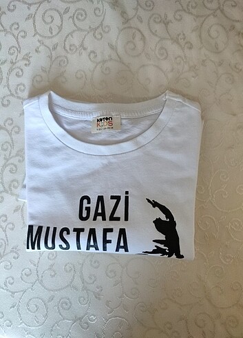 Atatürk yazılı tişört