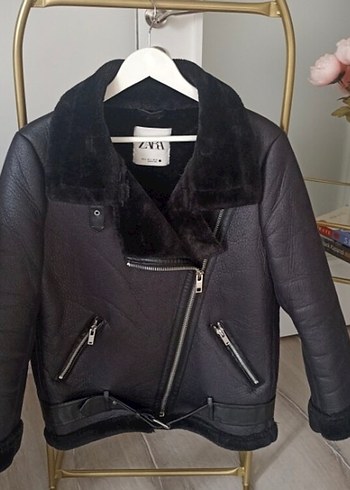 s Beden siyah Renk Zara kürklü Siyah Mini Biker Deri Ceket