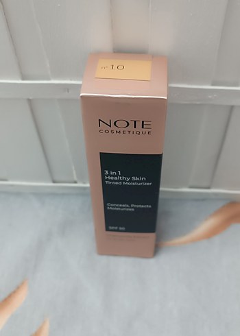 Note Cosmetics 3'ü 1 Arada SPF50 BB Krem - Görsel 2
