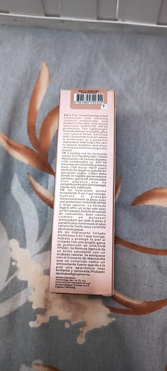 Note Cosmetics 3'ü 1 Arada SPF50 BB Krem - Görsel 5