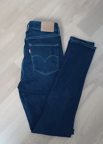 Levis ürünü