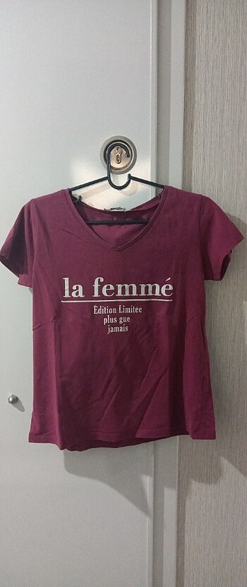 La femme t-shirt 