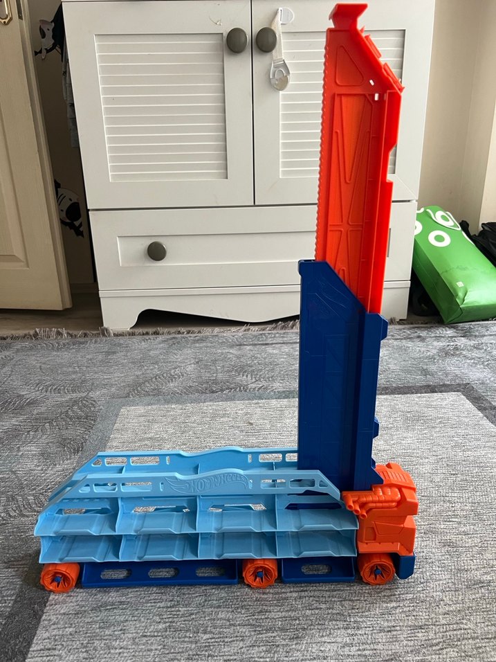 Hot Wheels sürat pisti - Görsel 2