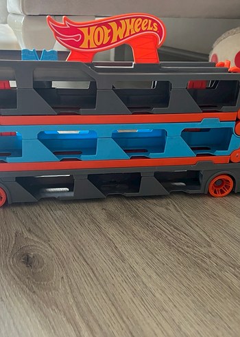 Hot whells sürat pisti - Görsel 2