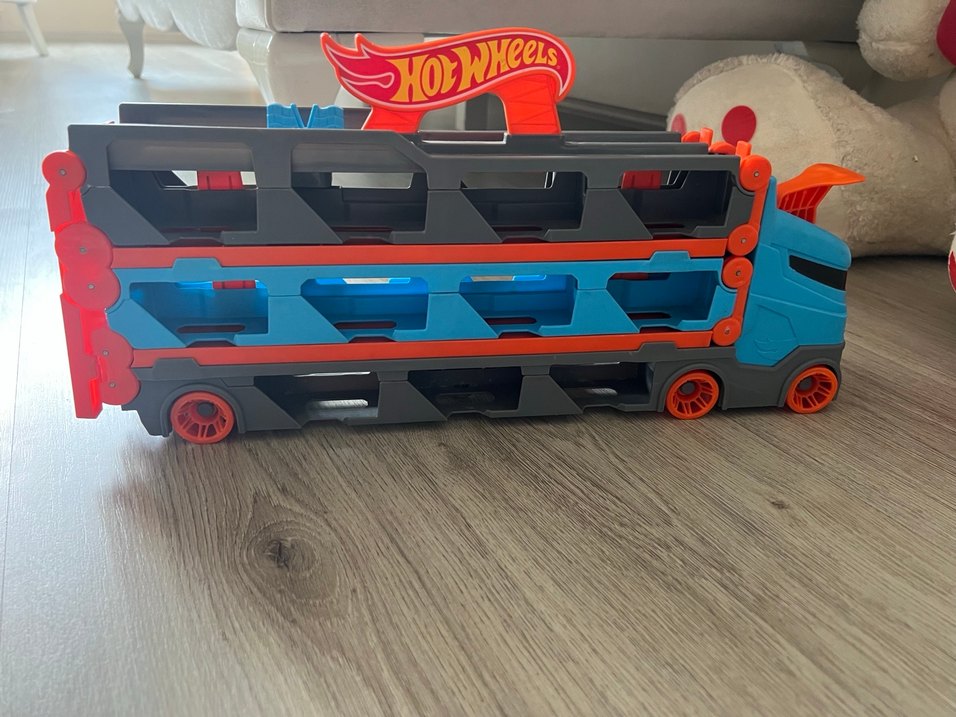 Hot whells sürat pisti - Görsel 2