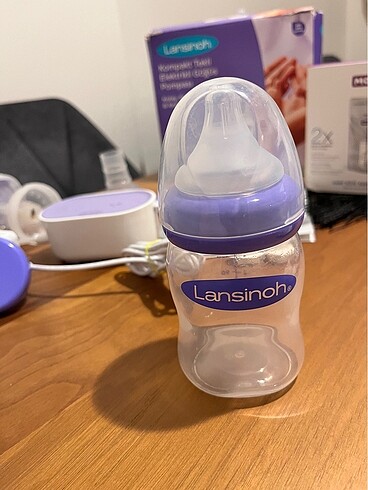  Beden LANSİNOH GÖĞÜS POMPASI