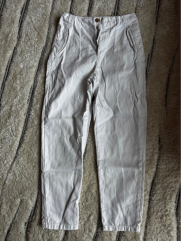 Beyaz zara mom jean