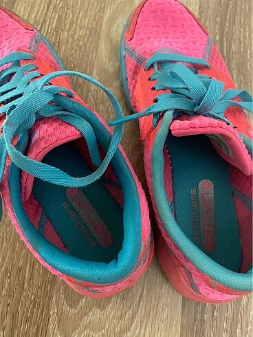 37 Beden Orjinal Skechers Marka Fuşya Pembe Koşu Ayakkabısı
