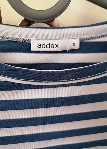 Zara addax crop tshirt 