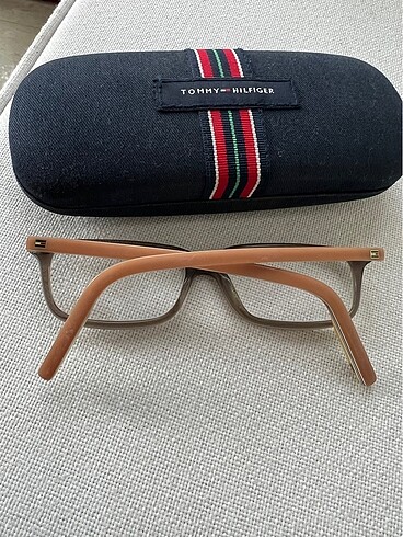 TOMMY HILFIGER gözlük - Görsel 2