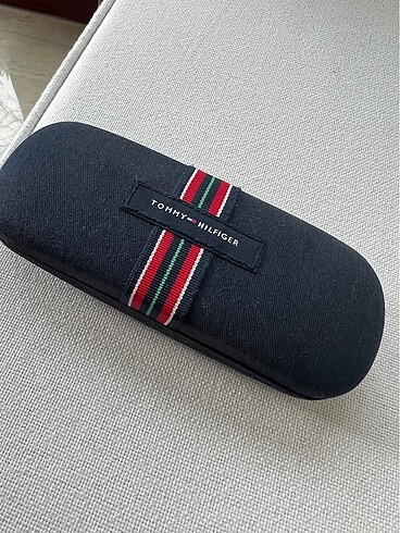 TOMMY HILFIGER gözlük - Görsel 7