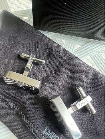 Emporio Armani kol düğmesi - Görsel 3