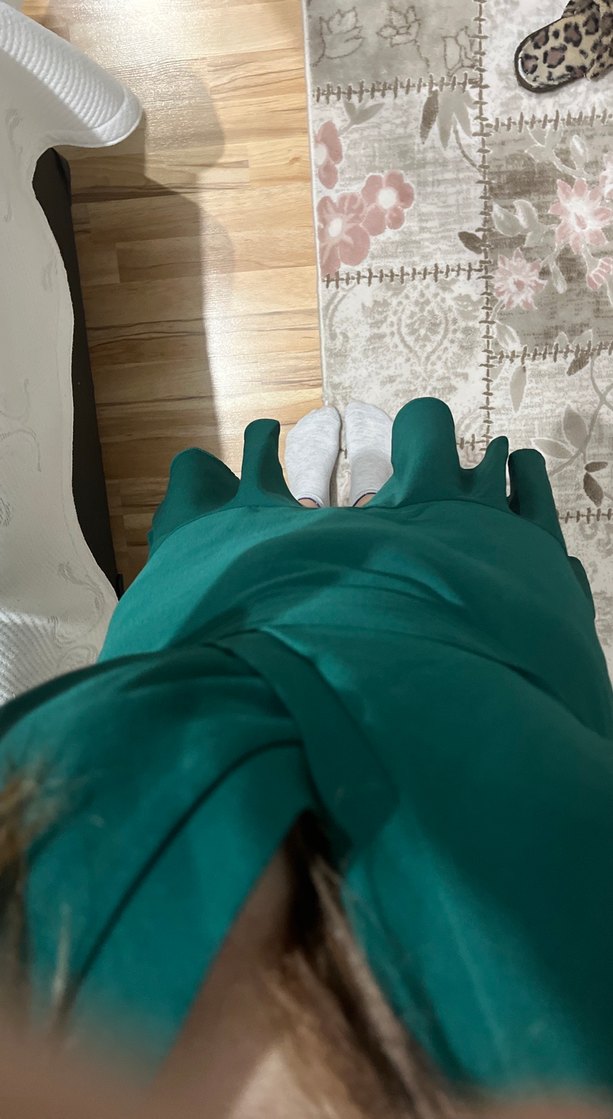 Kemerli V Yaka Mini Yeşil Elbise - Görsel 2