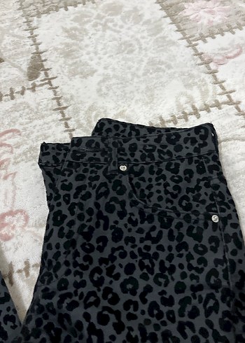 Kadın siyah Leopar Desenli jean - Görsel 2