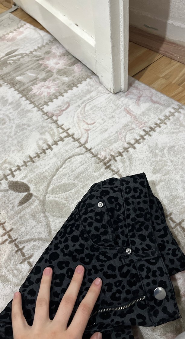 Kadın siyah Leopar Desenli jean - Görsel 3