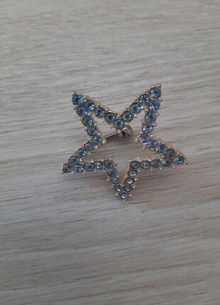 Göbek piercing