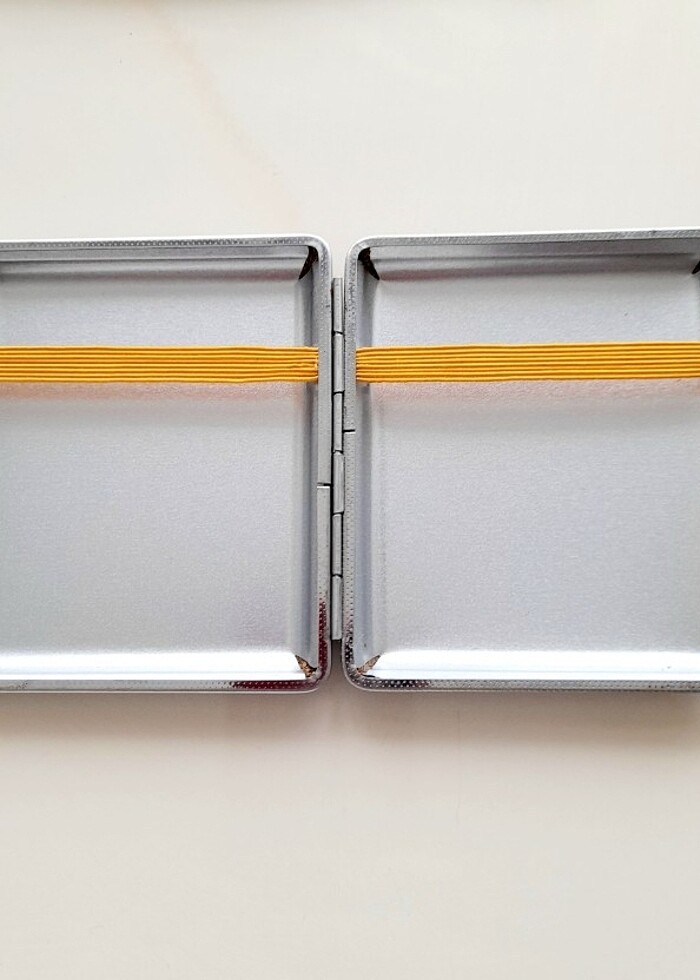 Siyah, Şık Desenli Deri Kaplama Tabaka - Görsel 3