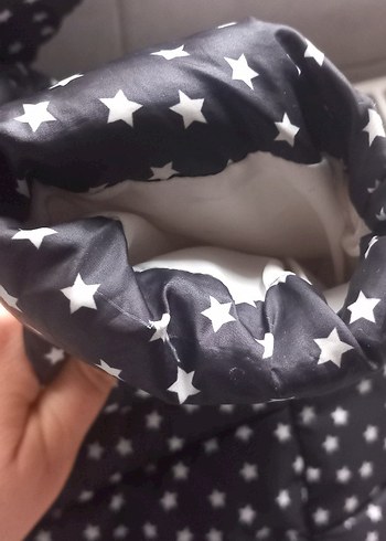 Kapüşonlu Puantiyeli Siyah Kız Mont - Görsel 6