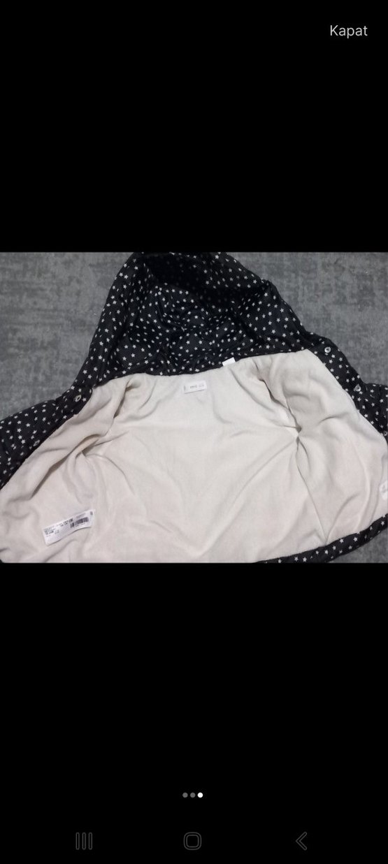 Kapüşonlu Puantiyeli Siyah Kız Mont - Görsel 3