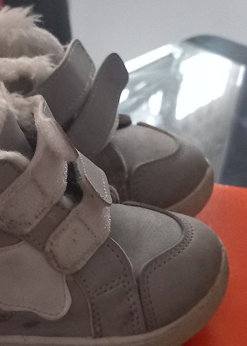 Gri kız Çocuk Cırt Cırtlı Bot - Görsel 2