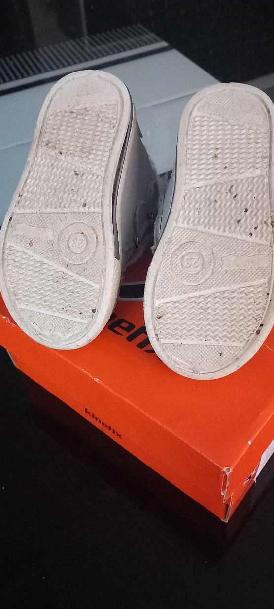 Gri kız Çocuk Cırt Cırtlı Bot - Görsel 4