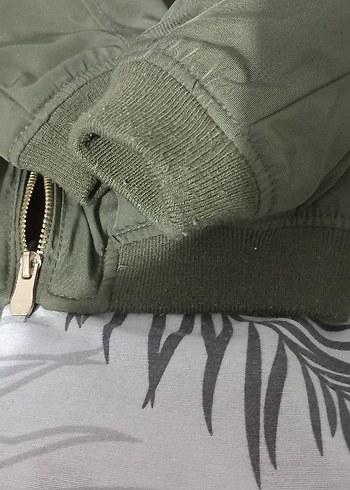 Kız Çocuk Nakışlıi Ceket - Görsel 3