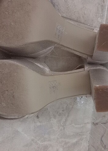 Topuklu ayakkabı  - Görsel 3