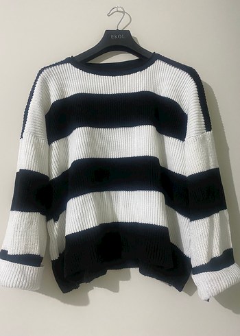 Geniş Kesim Çizgili Kadın Triko Kazak - Görsel 2