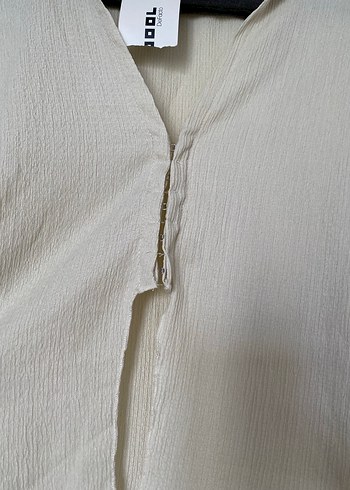 Bej Düğmeli V Yaka Keten Kadın Gömlek - Görsel 2