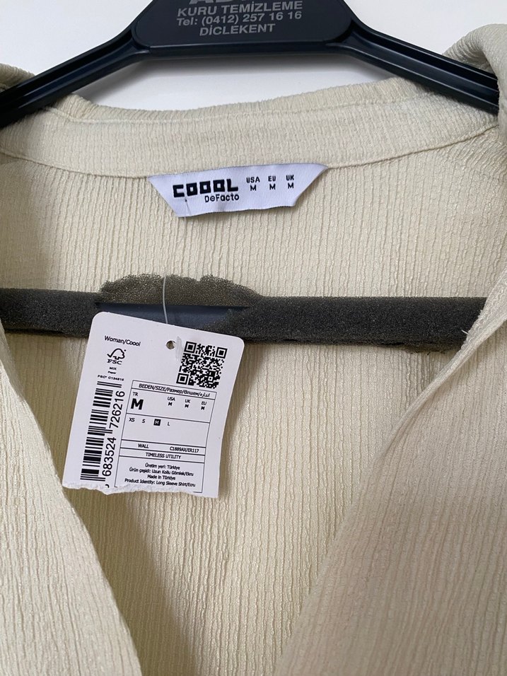 Bej Düğmeli V Yaka Keten Kadın Gömlek - Görsel 3