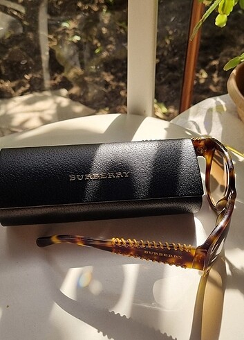 #burberry güneş gözlüğü  - Görsel 5
