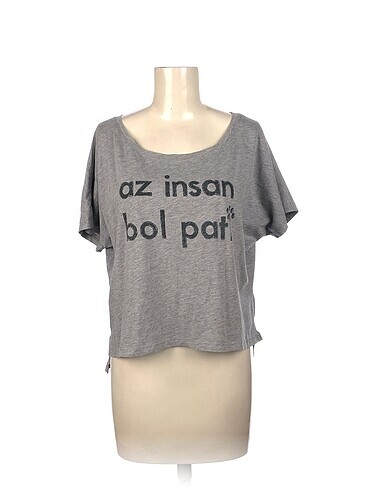 PreLoved T-shirt %70 İndirimli.