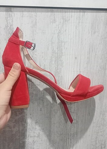 36 Beden Kırmızı topuklu ayakkabı 