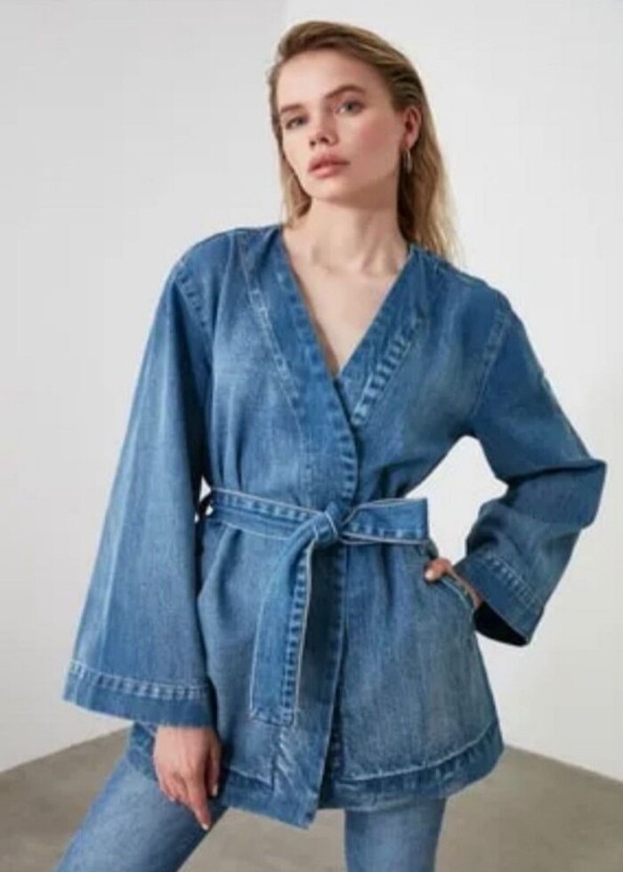 Kuşaklı denim ceket - Görsel 4