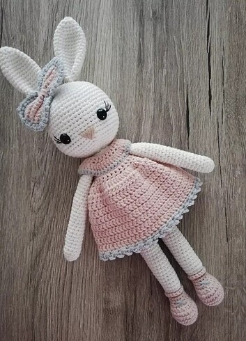 Amigurumi tavşan 