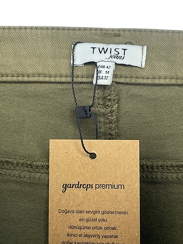 40 Beden yeşil Renk Twist Jean / Kot %70 İndirimli.
