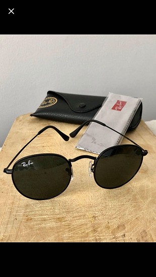 Ray Ban Ray ban round metal ????