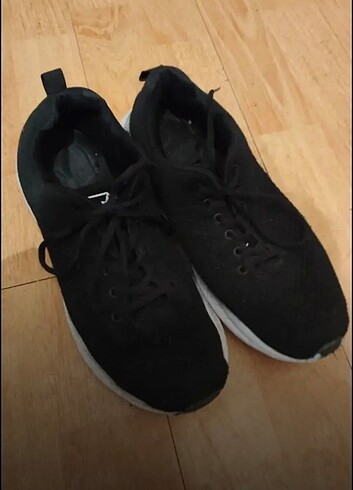 3 çift ayakkabı - Görsel 4