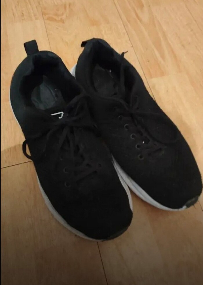 3 çift ayakkabı - Görsel 4