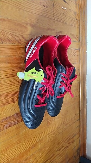 Erkek futbol ayakkabısı