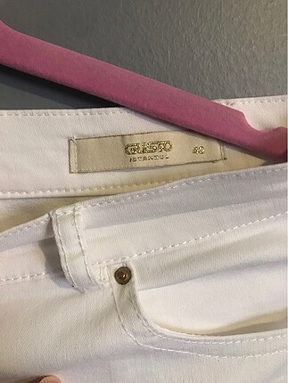 l Beden Gusto jean