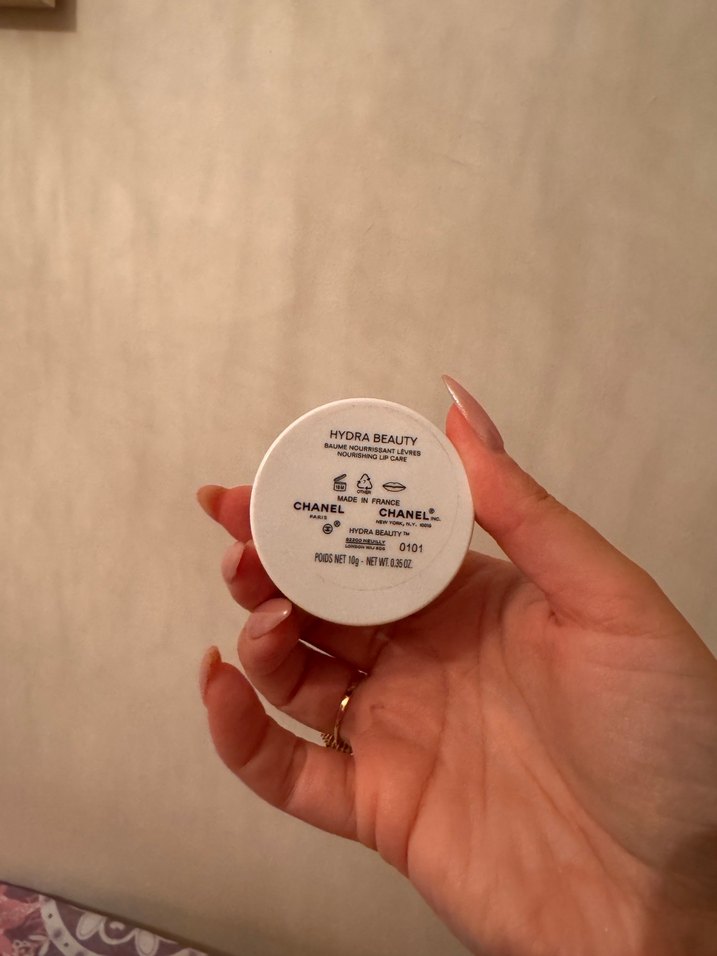 Chanel Dudak Balmı Kutu var - Görsel 2