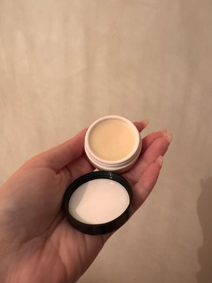 Chanel Dudak Balmı Kutu var - Görsel 4