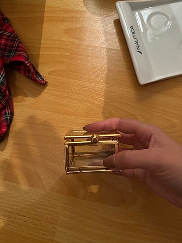 Gold minik kapaklı cam kutu