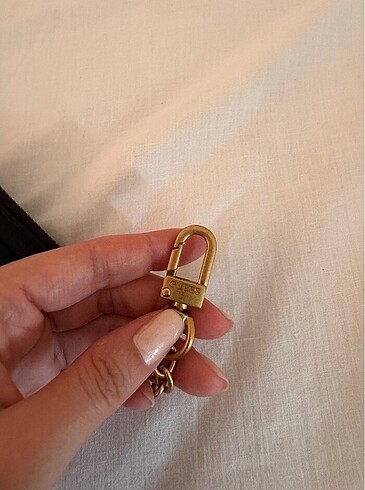 Beden siyah Renk Guess cüzdan charmlı kartlık yeni Orjinal
